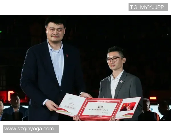 重庆篮球队转型之路的挑战与机遇探索特别报道